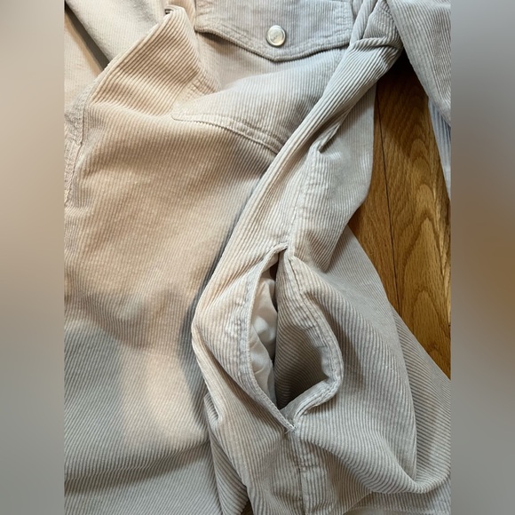 GOOD AMERICAN Corduroy Shacket Button up Shirt Jacket Bone Size 3/4 L/XL - Picture 5 of 6